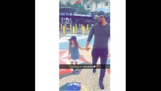 @willevy con su princesa #Kailey vía snapchat @gutierrezelizabeth_