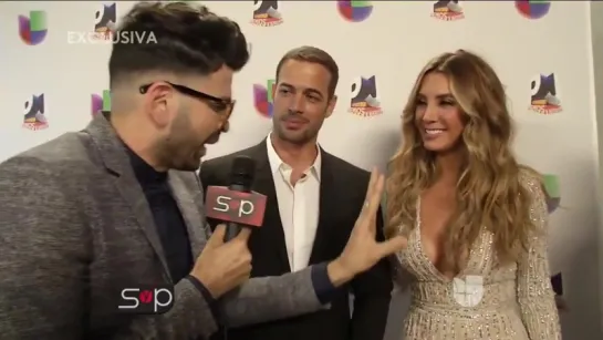 William Levy @willylevy29 y Elizabeth @Elygutierrez19 muy cariñosos y agarraditos de mano __ SyP (1)