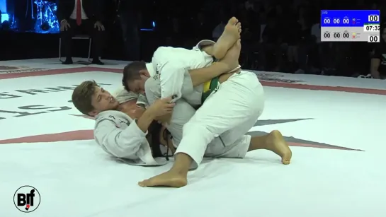 NICHOLAS MEREGALI vs LUCAS HULK BARBOSA - bjj stars