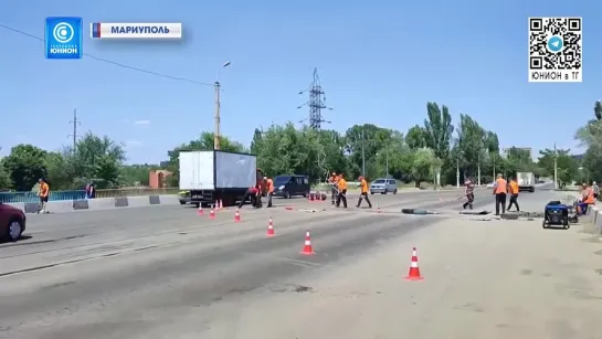 “Мариупольавтодор” ремонтирует мост, поврежденный ВСУ при неудачной попытке подрыва. 08.07.2022