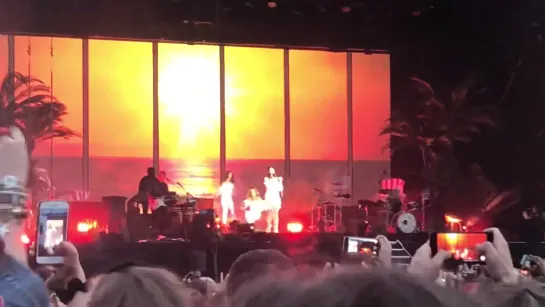 Lana Del Rey – Doin' Time (Sublime cover) [Live @ «Malahide Castle and Gardens»]