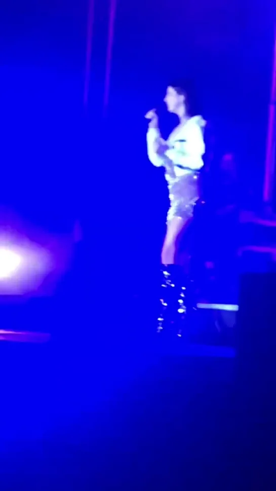 Lana Del Rey – West Coast (Intro) / Blue Jeans (Live @ «BUKU Music + Art Project»)