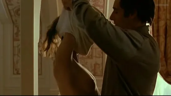 Virginie Ledoyen Nude - En Plein Couer (FR 1998) Watch Online