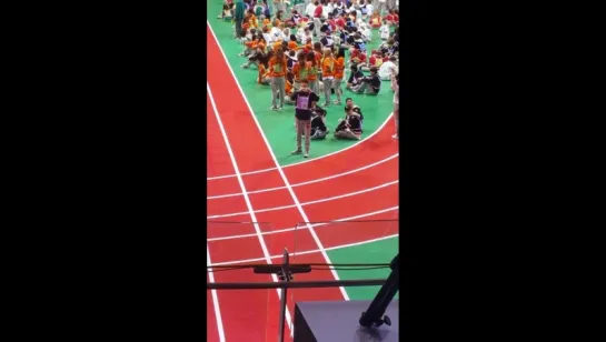 160118 Up10tion  @ Idol Athletics Championship