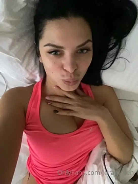 OnlyFans Kira Queen (Solo,Posing)