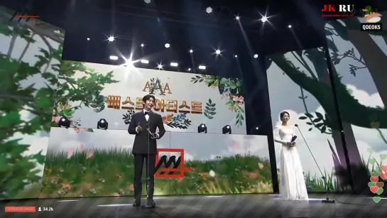 2020.11.25  Seo Yea Ji and Lee Joon Gi for winning Best Artists Male and Female at Asia Artist Awards 2020!