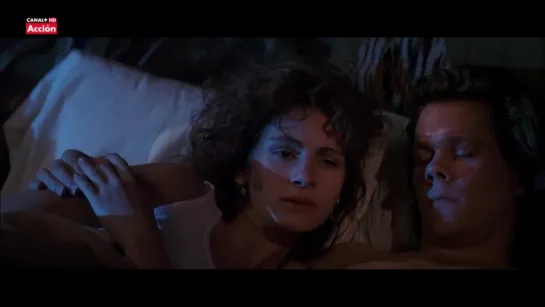 Julia Roberts Sexy - Línea mortal (Flatliners, 1990)