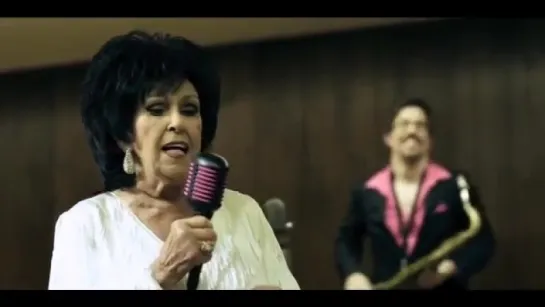 Wanda Jackson & Jack White - Thunder on the Mountain