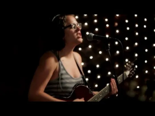 Sallie Ford & The Sound Outside - I Swear (Live on KEXP) 6/15/2011