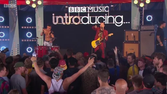 Slaves - festival Glastonbury 2017