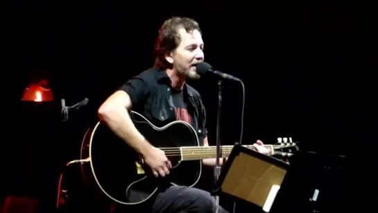 Pearl Jam (Eddie Vedder) – Moline | Moline Illinois 2014