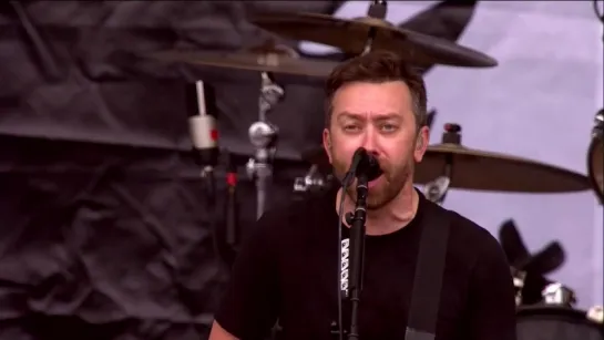 Rise Against - Savior | festival Download 2015