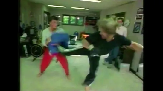 VAN DAMME and CHUCK NORRIS - Martial Arts Training (1984)