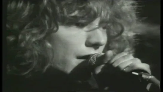 Led Zeppelin. The Ultimate Review (2005) DVD 1 1968-1972