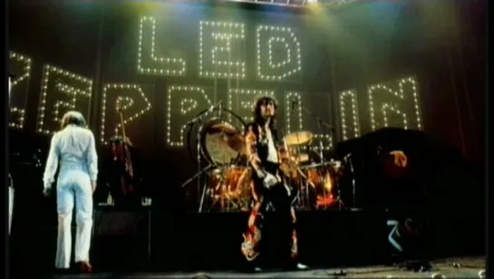 Led Zeppelin. The Ultimate Review (2005) DVD 2 1973-1980