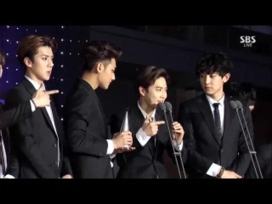 141221  Gayo Daejun "Best Male Group" EXO cut