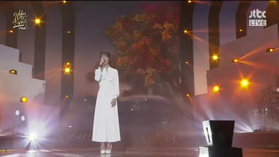 IU - Autumn Morning @ 32nd Golden Disc Awards 180110