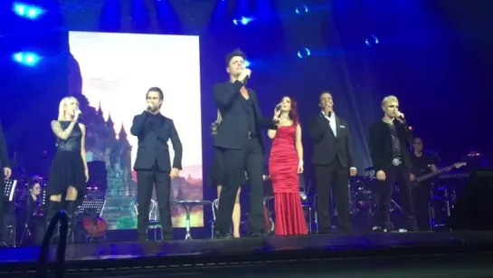 La finale du show à Odessa (08/11/2016)