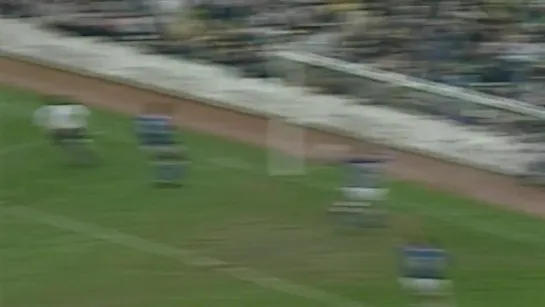 Spurs 4 - 2 Southampton 1992-93 (Four goals in 444)