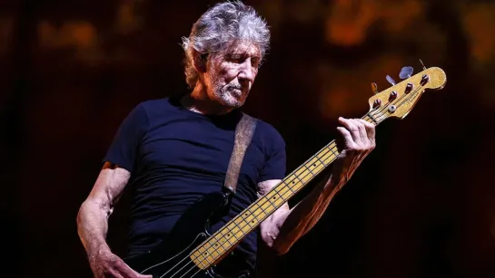 Roger Waters - In The Flesh (Rose Garden Arena, Portland, Oregon, 27th June 2000)