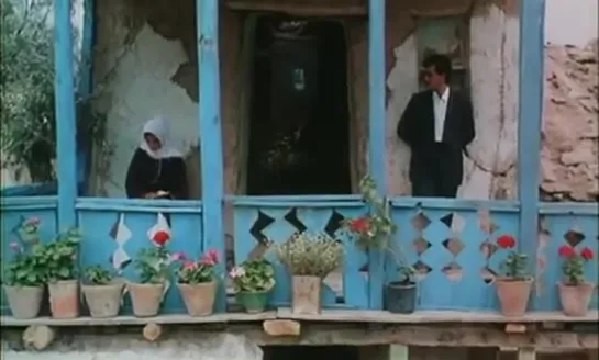 A través de los olivos (Kiarostami, 1994)