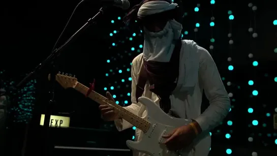 Mdou Moctar - Tarhatazed (Live on KEXP)