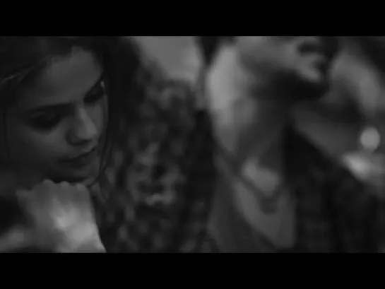 Selena Gomez - The Heart Wants What It Wants