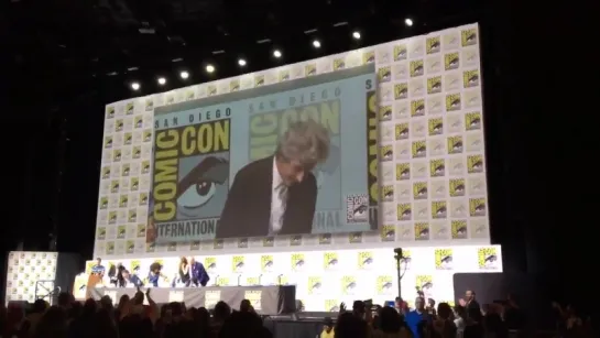 Peter Capaldi gets a standing ovation from the Hall H crowd