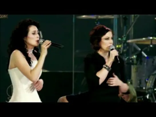 Within Temptation & Anneke van Giersbergen - Somewhere