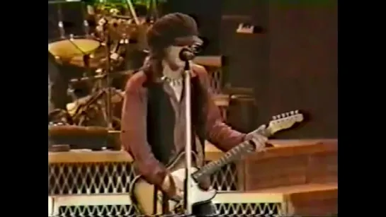 Guns N Roses - Dust N Bones - Live in Indiana 91