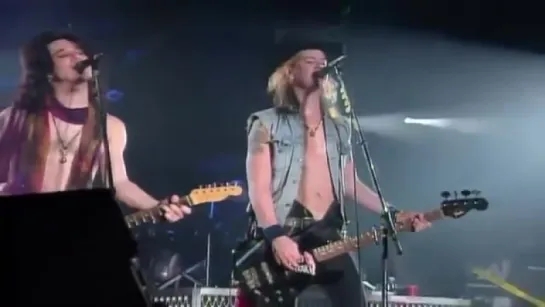 Guns N Roses - Patience (Live In Tokyo, Japan 1992)