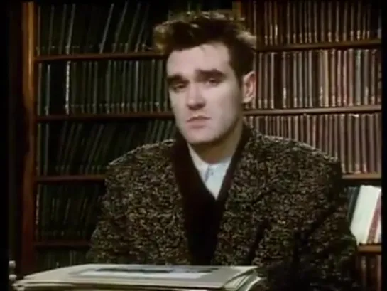 1985, "BBC", Oxford Road Show - Morrissey in Salford and Stretford