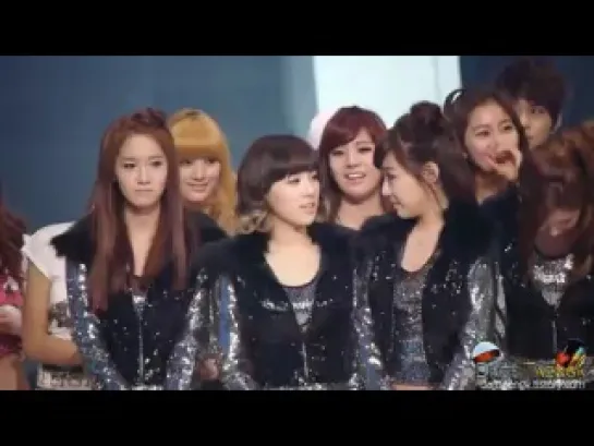 [Fancam] 101230 SNSD Taeyeon Tiffany - "SONE = SO+ONE"