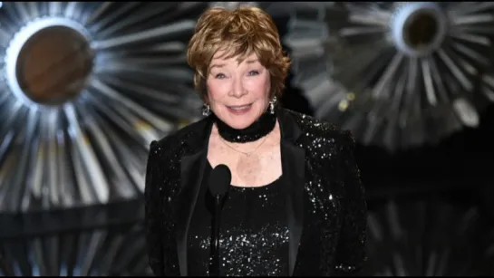 Shirley MacLaine - Biografía