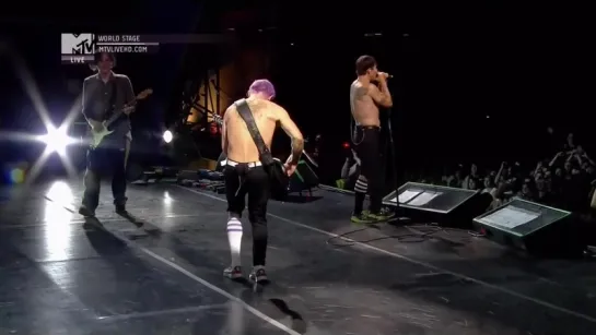 Red Hot Chili Peppers- Big Day Out (Sydney,Australia(2013))