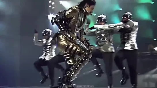 Jonathan Moffett live with Michael Jackson - They Dont Care About Us  - Live Munich 1997  (FULL)