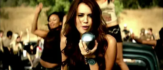 Miley_Cyrus_-_Party_In_The_U_S_A___Official_Video_