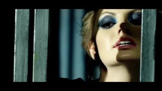 Alexandra_Stan_-_Mr__Saxobeat__Official_Video_