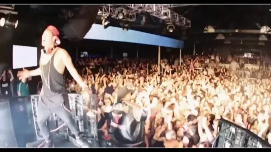 Timmy_Trumpet___Savage_-_Freaks_OFFICIAL_VIDEO_