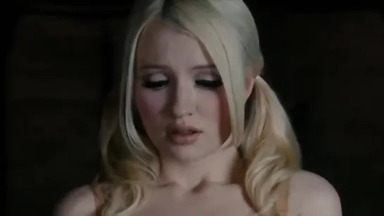 Emily_Browning_-_Sweet_Dreams