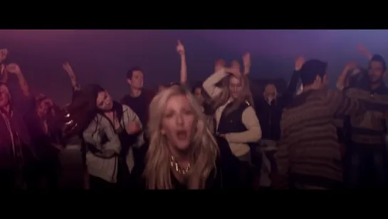 Ellie_Goulding_-_Burn__Official_Video_