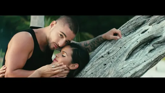 Maluma_-_Sin_Contrato__Official_Video_