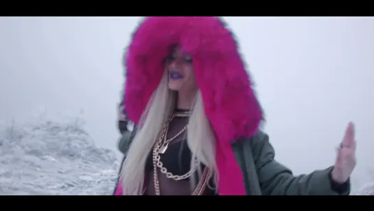 Era_Istrefi_-_Bonbon__Official_Video_