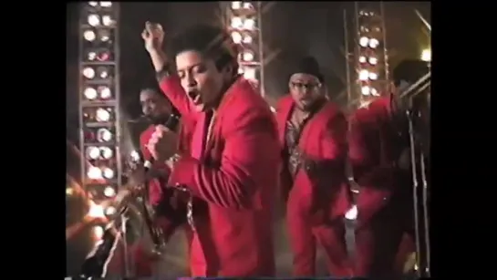 Bruno_Mars_-_Treasure__Official_Video_