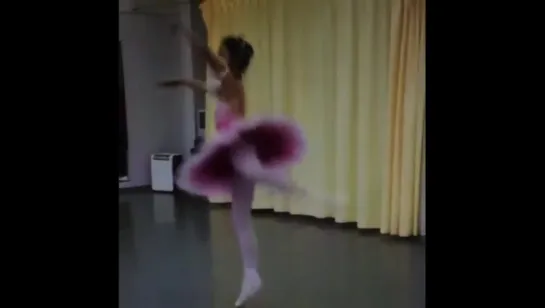 MINA 13 years old - ballet practice