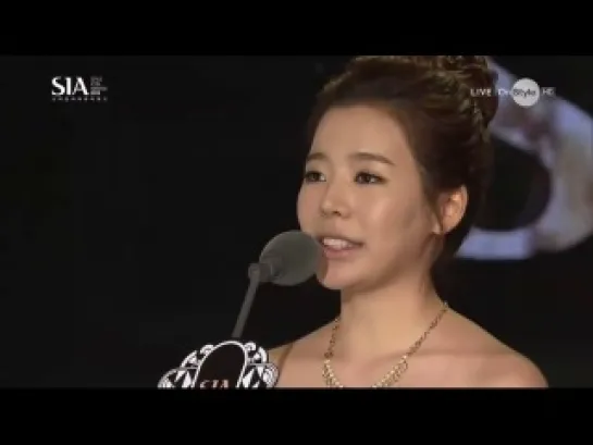 [clip] Sunny (Style Icon Awards /131024)