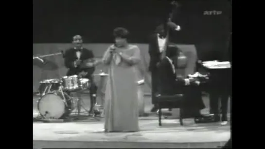 Ella Fitzgerald - "Summertime" (1935)