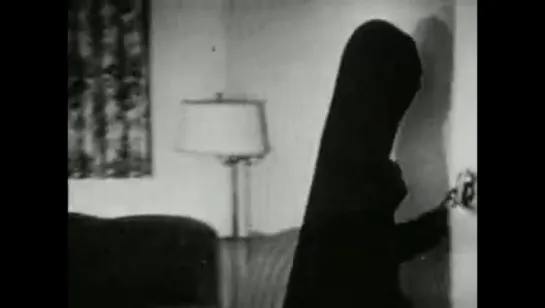 Maya Deren - Meshes of The Afternoon