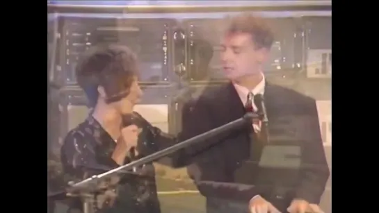 Liza Minnelli & Pet Shop Boys - Losing My Mind (Wogan, BBC, 1989)