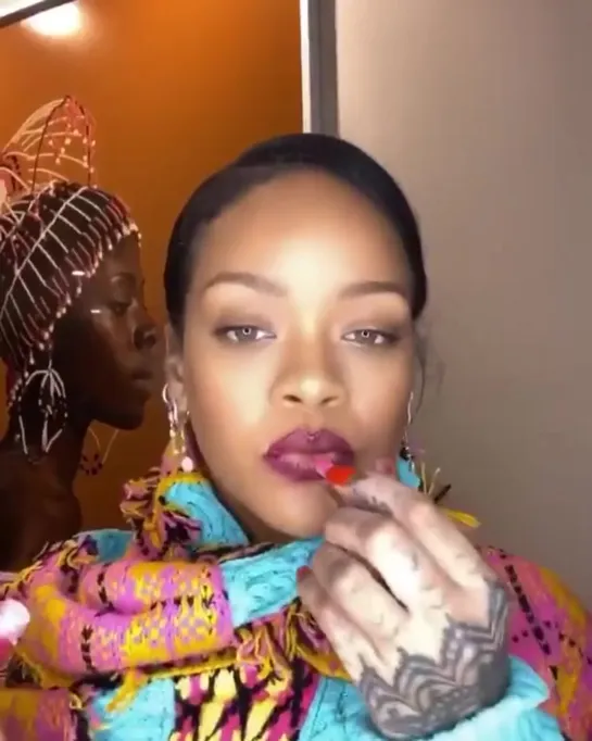 28.11.20: Видео с «Instagram» Fenty Beauty